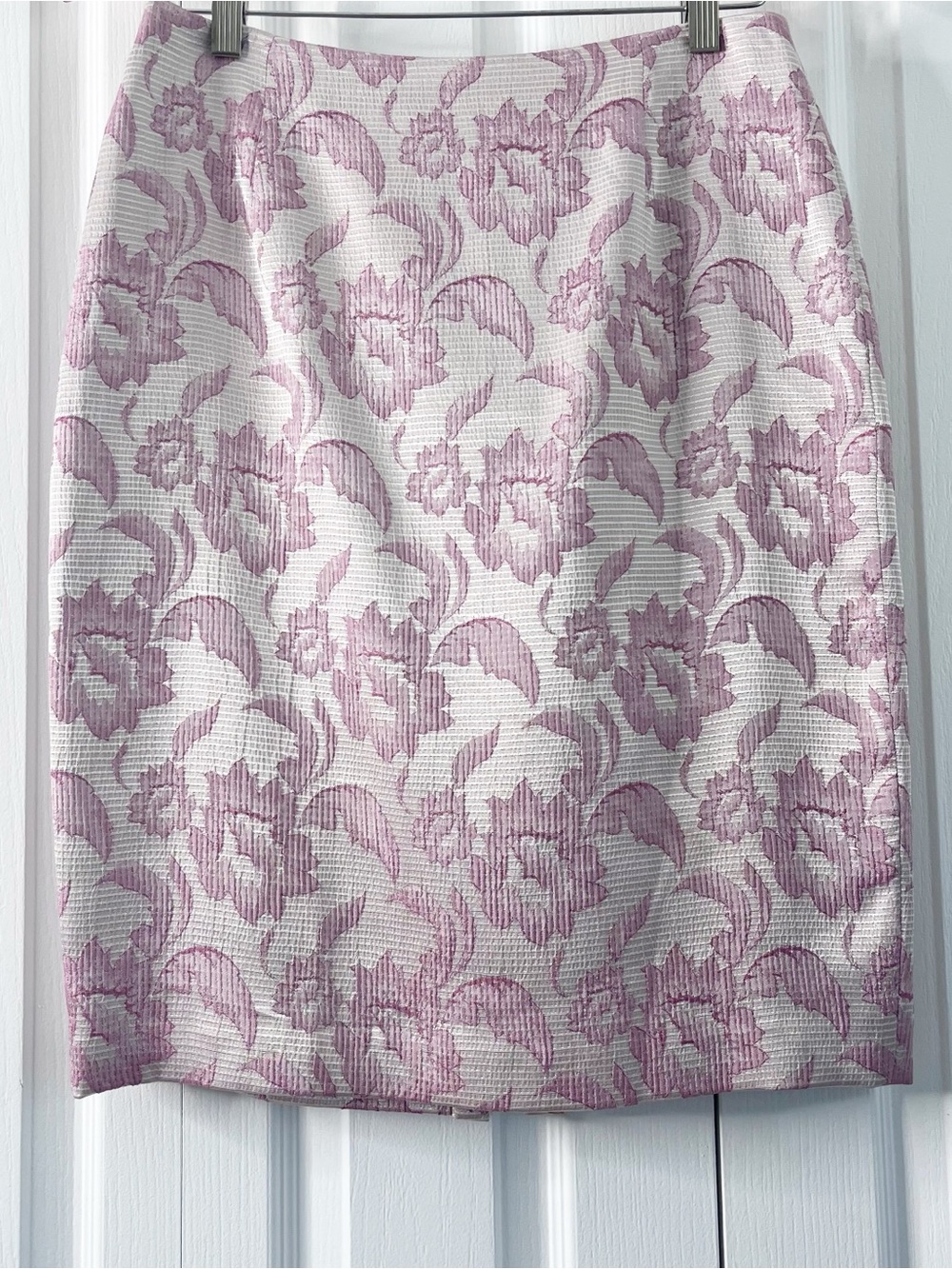 Vintage Maggon London Floral Jacquard Pencil Midi Skirt - Lilac/White - Picture 2 of 5